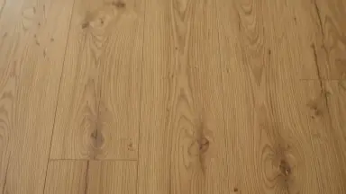 Видео: Кварцвиниловая плитка Invictus коллекция Primus DryBack 40 Royal Oak Mocca