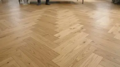 Видео: Ламинат Kronotex коллекция Herringbone Елочка Toulouse Oak D3678