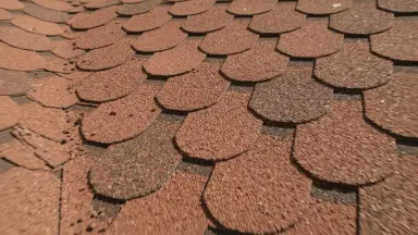 Видео: Гибкая битумная черепица ASSISI terracotta 420 TEGOLA (COMFORT), 2.9 кв.м