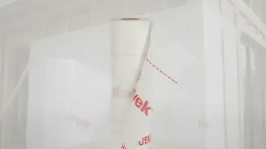 Видео: Диффузионная мембрана для стен Tyvek Housewrap