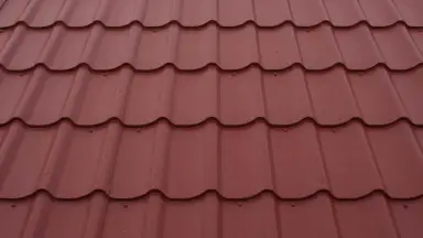 Видео: Металлочерепица М28 GreenCoat PURAL МАТТ ВТ SSAB (матовый пурал) RR 798 красное вино