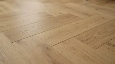 Видео: Кварцвиниловая плитка Invictus коллекция Maximus DryBack Herringbone 32 Divine Oak Cookie