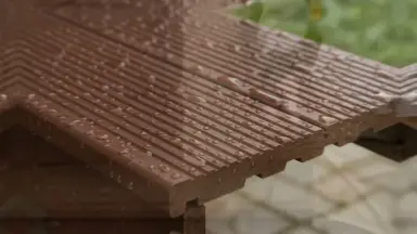 Видео: Ступени из ДПК WOODVEX Select Colorite Палисандр
