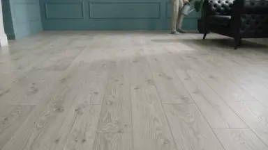Видео: Виниловый пол Vinilam коллекция VINILAM Cork Premium glue Дуб Аликанте 33202