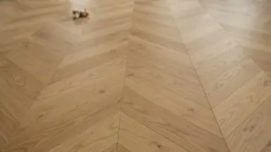 Видео: Виниловый пол AquaFloor коллекция Parquet Chevron Glue AF2556PGCh