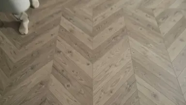 Видео: Виниловый пол AquaFloor коллекция Parquet Chevron Glue AF2552PGCh