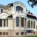 Проект узкого трёхэтажного дома с бассейном и площадью до 2100 кв.м