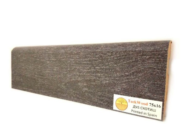 Плинтус Teckwood Дуб Скотиш